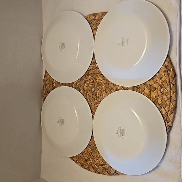 Corelle Discontinued Squared Pattern Bread/Butter Dessert Set of 4 Plates - Picture 7 of 8